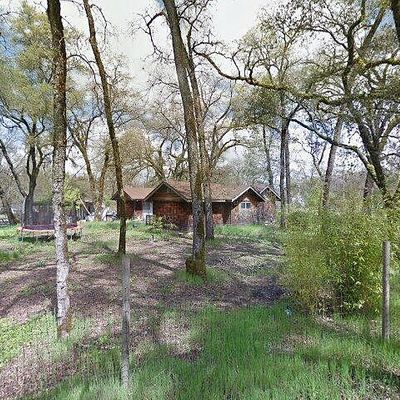 10718 Willow Ln, Penn Valley, CA 95946