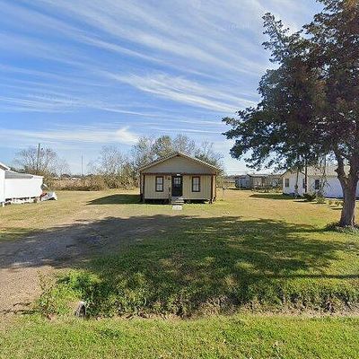 1073 John F Kennedy Ave, Ville Platte, LA 70586