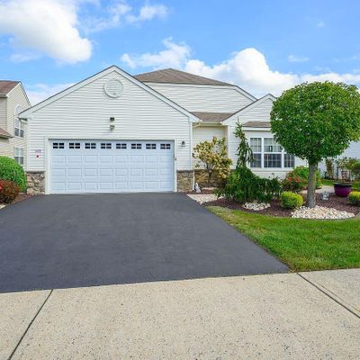 108 Avignon Rd, Monroe Township, NJ 08831