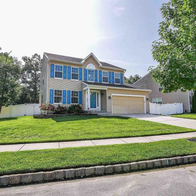 109 Branch Hill Dr, Egg Harbor Township, NJ 08234