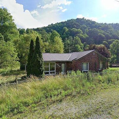 10954 Highway 7 S, Kite, KY 41828