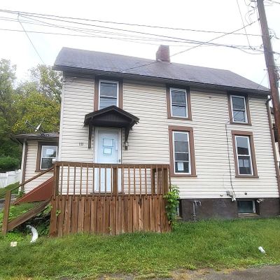 111 Center St, Millsboro, PA 15348