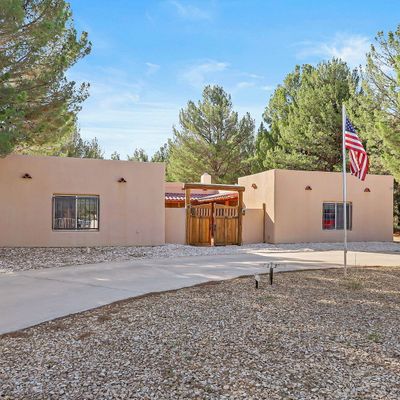 113 Santo Ysidro Rd, Santa Teresa, NM 88008