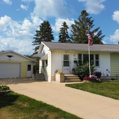 115 3 Rd Ave Nw, Byron, MN 55920