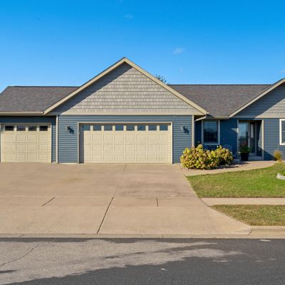 1011 Remington Dr, Holmen, WI 54636