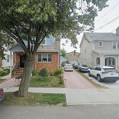 102 And 17 221 St Str, Queens Village, NY 11429