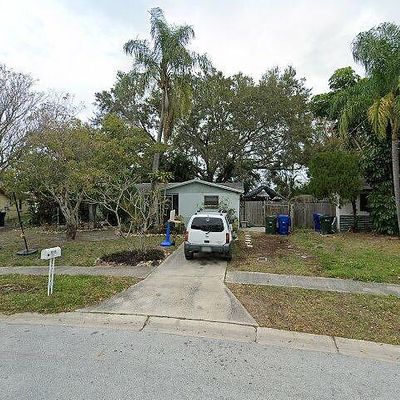 10215 128 Th Ter, Largo, FL 33773