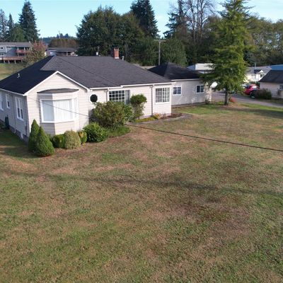 1042 E Pioneer Ave, Montesano, WA 98563