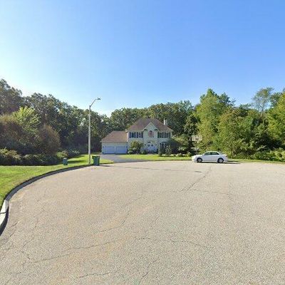 123 Rodney Lecours Dr, North Attleboro, MA 02760