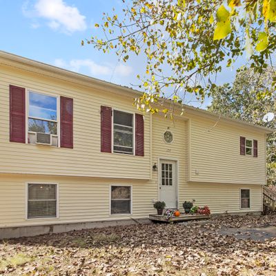 124 Clark Gates Rd, Moodus, CT 06469