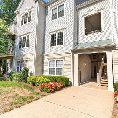 12491 Hayes Ct #301, Fairfax, VA 22033