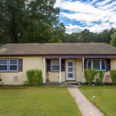 125 Old Rd, Monroe Township, NJ 08831