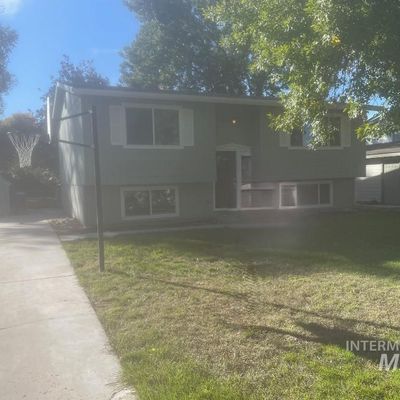 125 S Florence St, Nampa, ID 83686