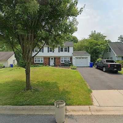 12805 Belhurst Ln, Bowie, MD 20715