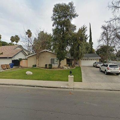 1304 La Puente Dr, Bakersfield, CA 93309