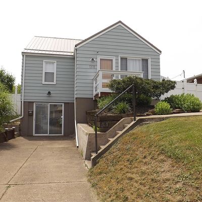 1318 Carlisle St, Natrona Heights, PA 15065