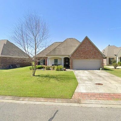 13307 Fleur De Lis Dr, Gonzales, LA 70737