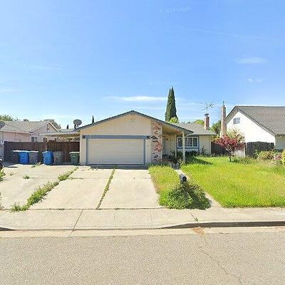 1345 W H St, Dixon, CA 95620