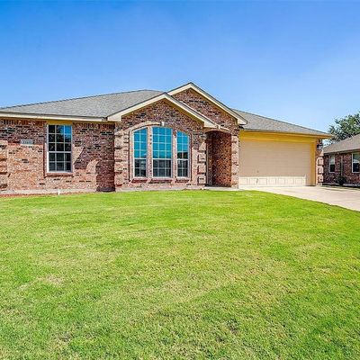 1165 Snowbird Ct, Benbrook, TX 76126