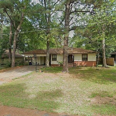 1205 Idylwood Dr, Lufkin, TX 75904