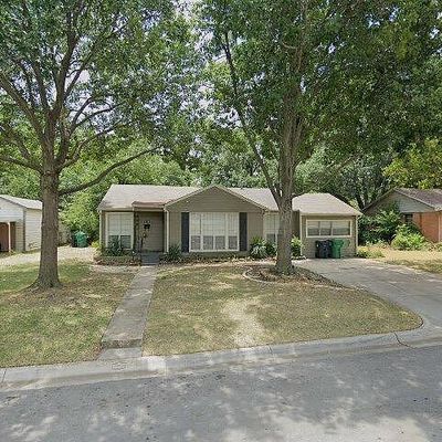 1209 Broadway St, Denton, TX 76201