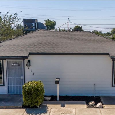 1215 Columbus St, Bakersfield, CA 93305