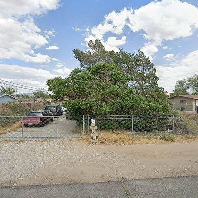 14455 Quinnault Rd, Apple Valley, CA 92307