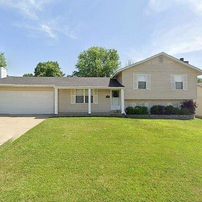 15 Eagle View Ct, Saint Peters, MO 63376