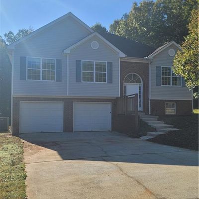 15 Lumby Ln, Covington, GA 30016