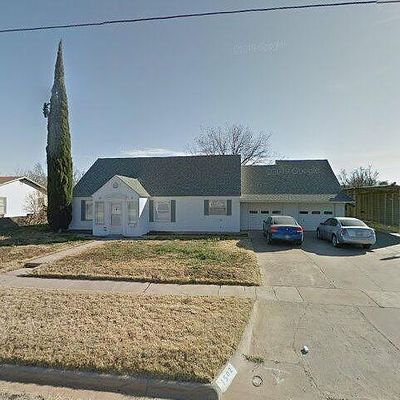 1502 E 11 Th Pl, Big Spring, TX 79720