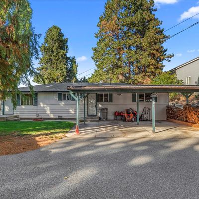 151 27 Th St Ne, East Wenatchee, WA 98802