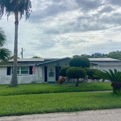 1516 Roundtree Rd, Holiday, FL 34690