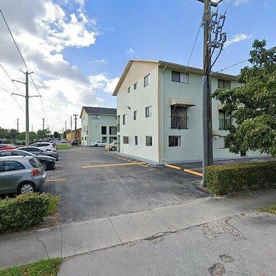 1521 W 42 Nd Pl #18, Hialeah, FL 33012