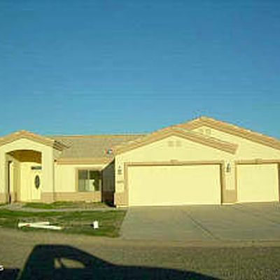 15331 S Sanford Pl, Arizona City, AZ 85123