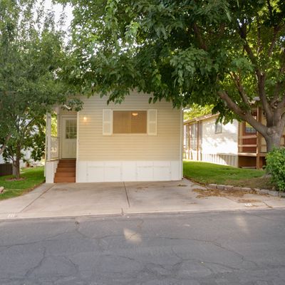 16 Cottonwood Ln, Hurricane, UT 84737