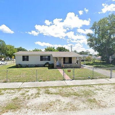 1350 Ne 210 Th Ter, Miami, FL 33179