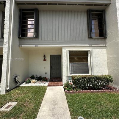 1357 Nw 99th Ave, Pembroke Pines, FL 33024