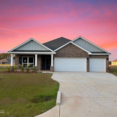 137 Firefly Drive, Lucedale, MS 39452