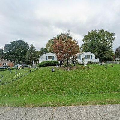 1387 Alhi St, Waterford, MI 48328