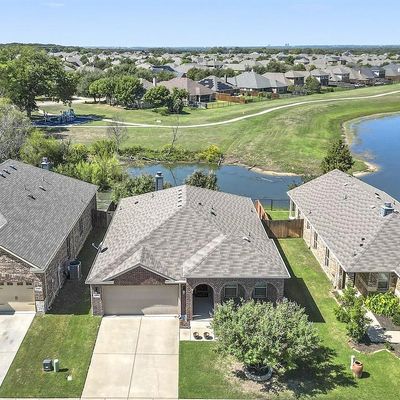 1400 Cheyenne Dr, Aubrey, TX 76227