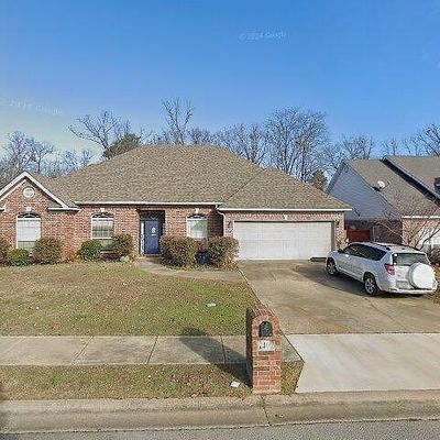 1402 Kensington Dr, Bryant, AR 72022