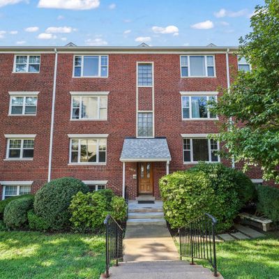 1404 12th St N #24, Arlington, VA 22209