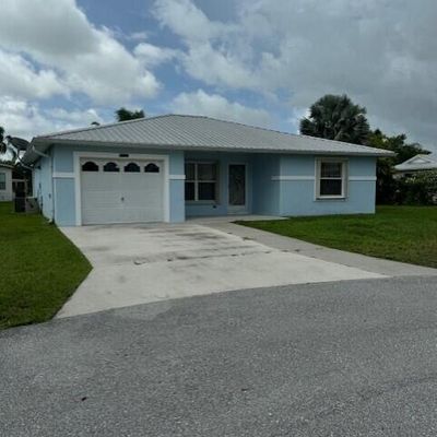 14187 Cisne Cir, Fort Pierce, FL 34951