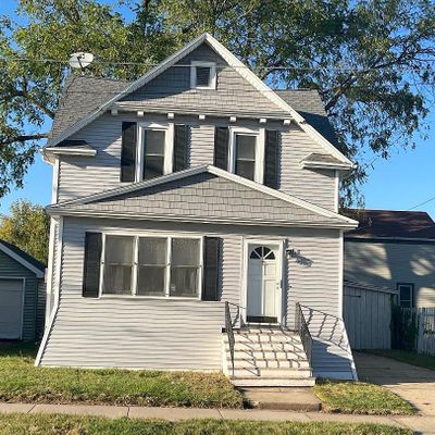 18 E Melvin Ave, Oshkosh, WI 54901