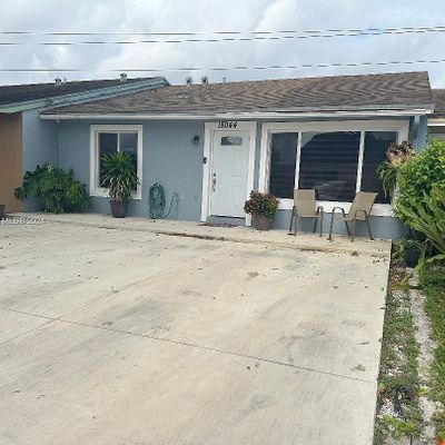 18044 Nw 41 St Pl, Miami Gardens, FL 33055