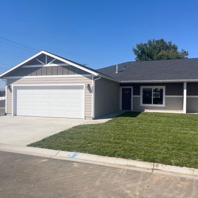 1807 Airway Ave, Lewiston, ID 83501