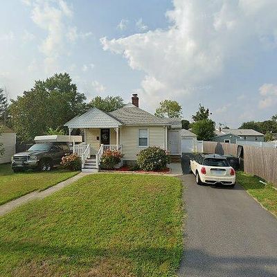 181 Harrison Ave, Warwick, RI 02888