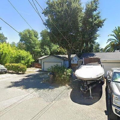 18341 Happy Ln, Sonoma, CA 95476