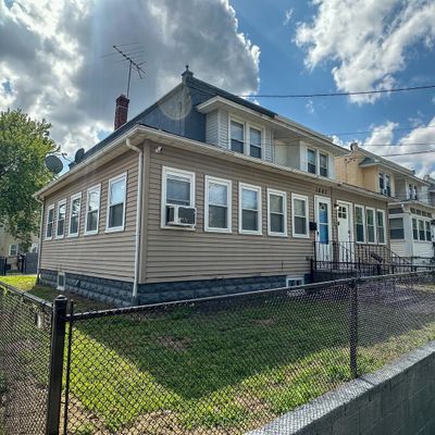 1867 45 Th St, Pennsauken, NJ 08110