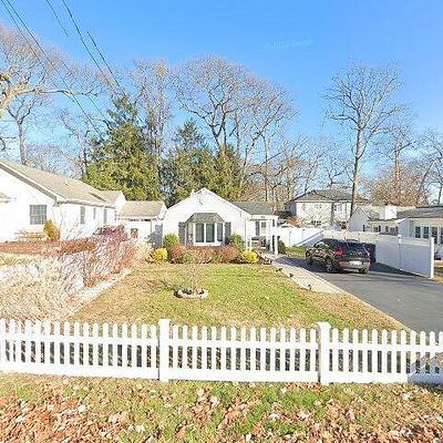 187 Pinecrest Rd, Oakhurst, NJ 07755